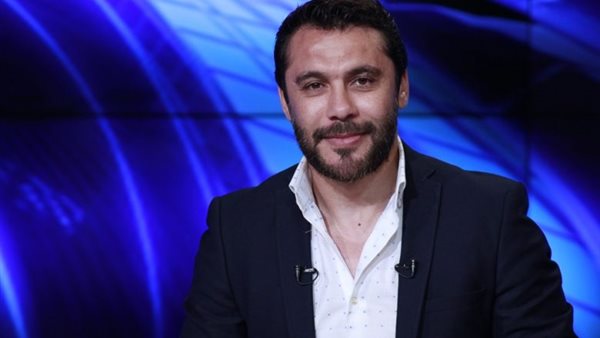 أحمد حسن يؤكد: لا توجد أزمة مع حسام حسن ونسعى للوصول إلى نهائي كأس العرب