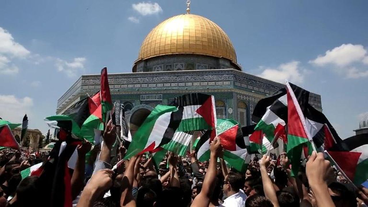 الرئيس السيسي ي reiterate لنظيره الفلسطيني دعم مصر الثابت للقضية الفلسطينية