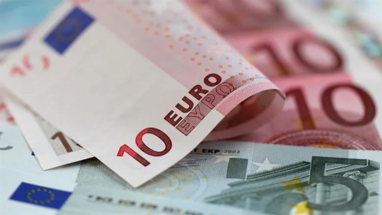 تطور سعر اليورو مقابل الجنيه المصري اليوم الأربعاء 19-11-2025 في البنوك