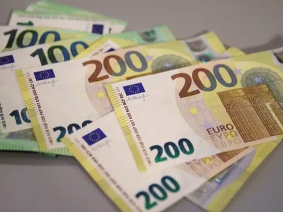 سعر اليورو مقابل الجنيه المصري اليوم الأحد 23 نوفمبر 2025 وآخر التحديثات