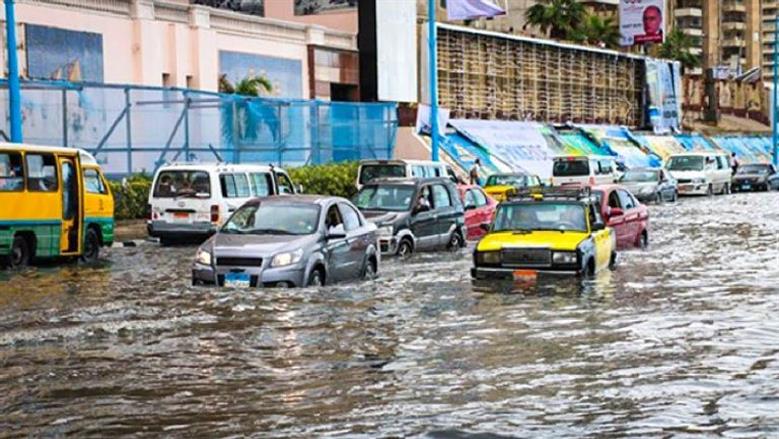 منخفض جوي قوي يؤثر على السواحل الليبية، هل سيصل إلى مصر