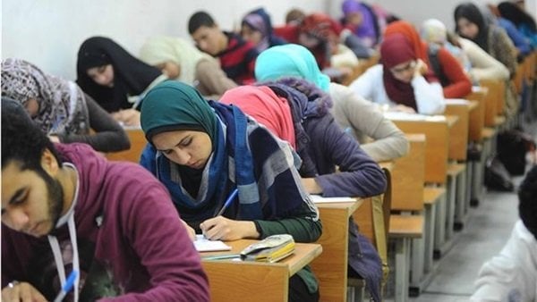 مواعيد امتحانات نصف السنة 2026 لصفوف النقل بجميع المراحل