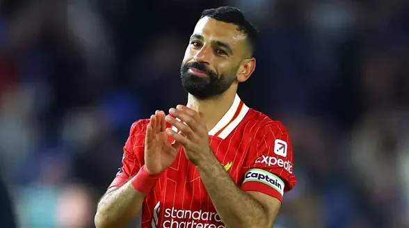 كاراجر يفصح عن سر توازن ليفربول بين الهجوم والدفاع