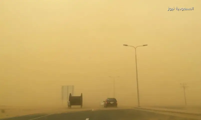 المركز الوطني للأرصاد ينبه من أتربة مثارة على محافظة شرورة وتدني مدى الرؤية