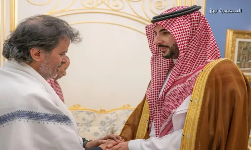 خالد بن سلمان ينقل تعازي القيادة السعودية لأسرة الرئيس اليمني السابق عبدربه منصور هادي